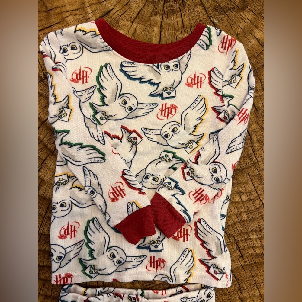 ‼️NWOT: Harry Potter Baby 2 Piece Pajama Set - 12 M - Picture 4 of 5